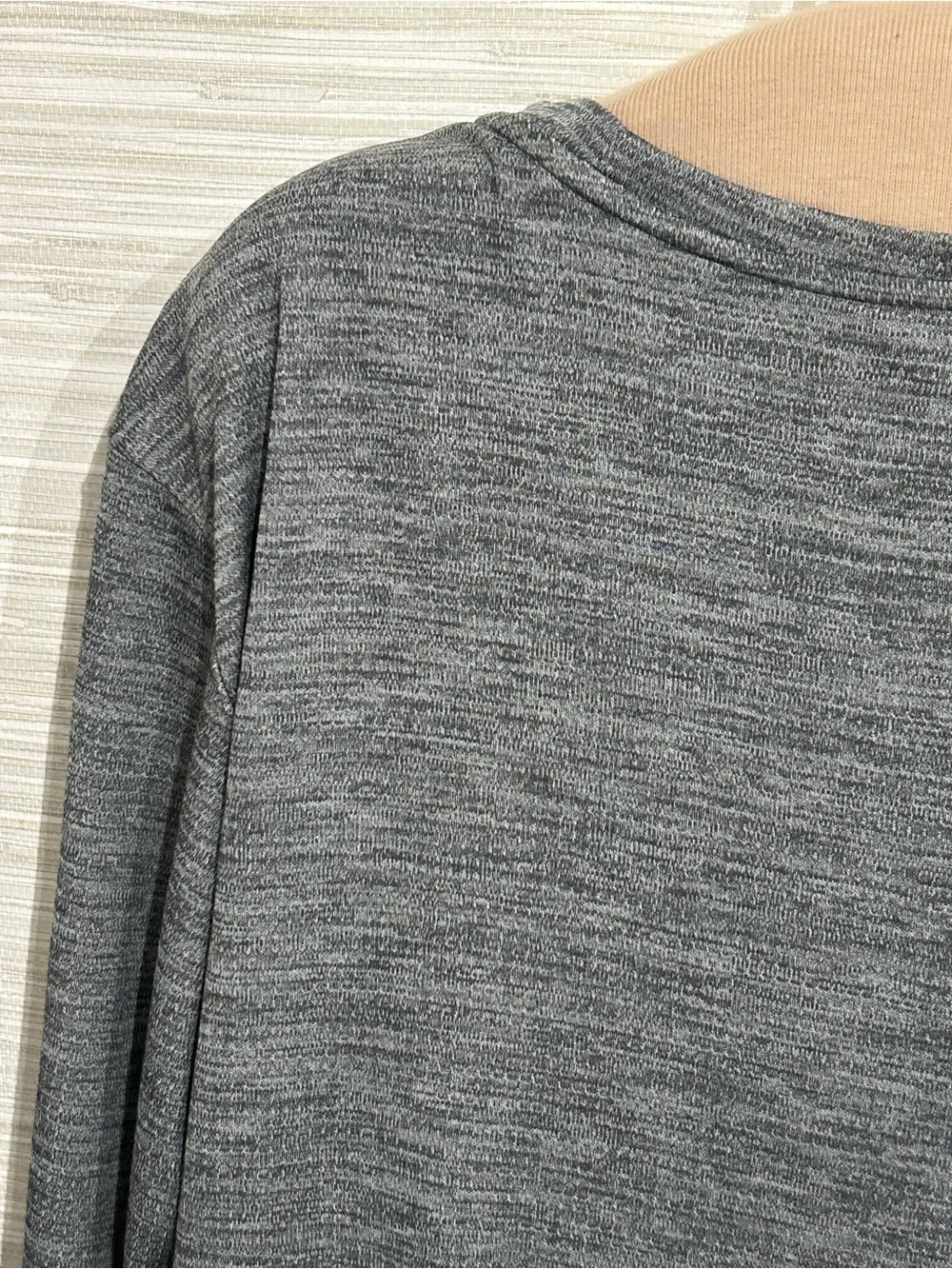 Nike Dri-FIT Running Long Sleeve Shirt Men’s XL Heather Gray Athletic